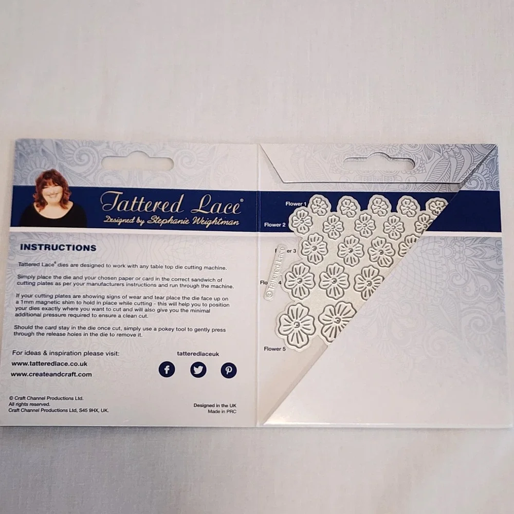 Tattered Lace Miniature Swift Charisma 4 Die Set Daisies Leaves Camara Floral